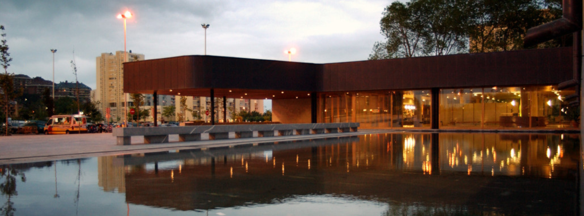 palacio exposiciones Santander atardecer